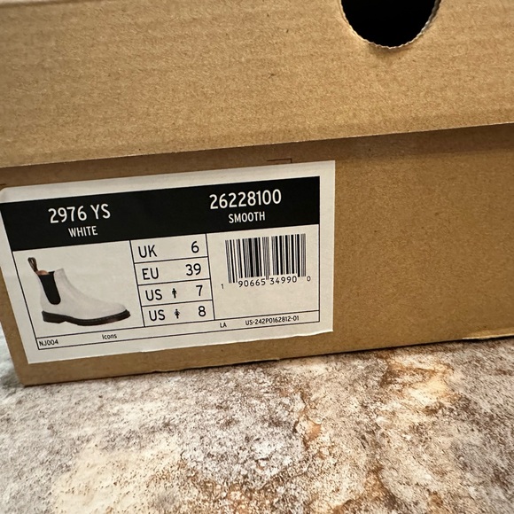 Dr. Martens White Boots - Picture 5 of 6